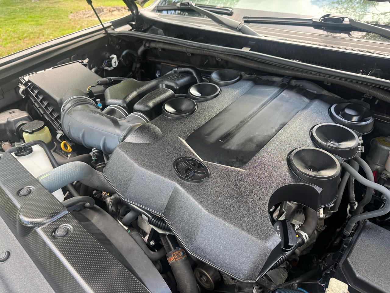 Toyota 4Runner Limited 4WD (Natl) 2017
