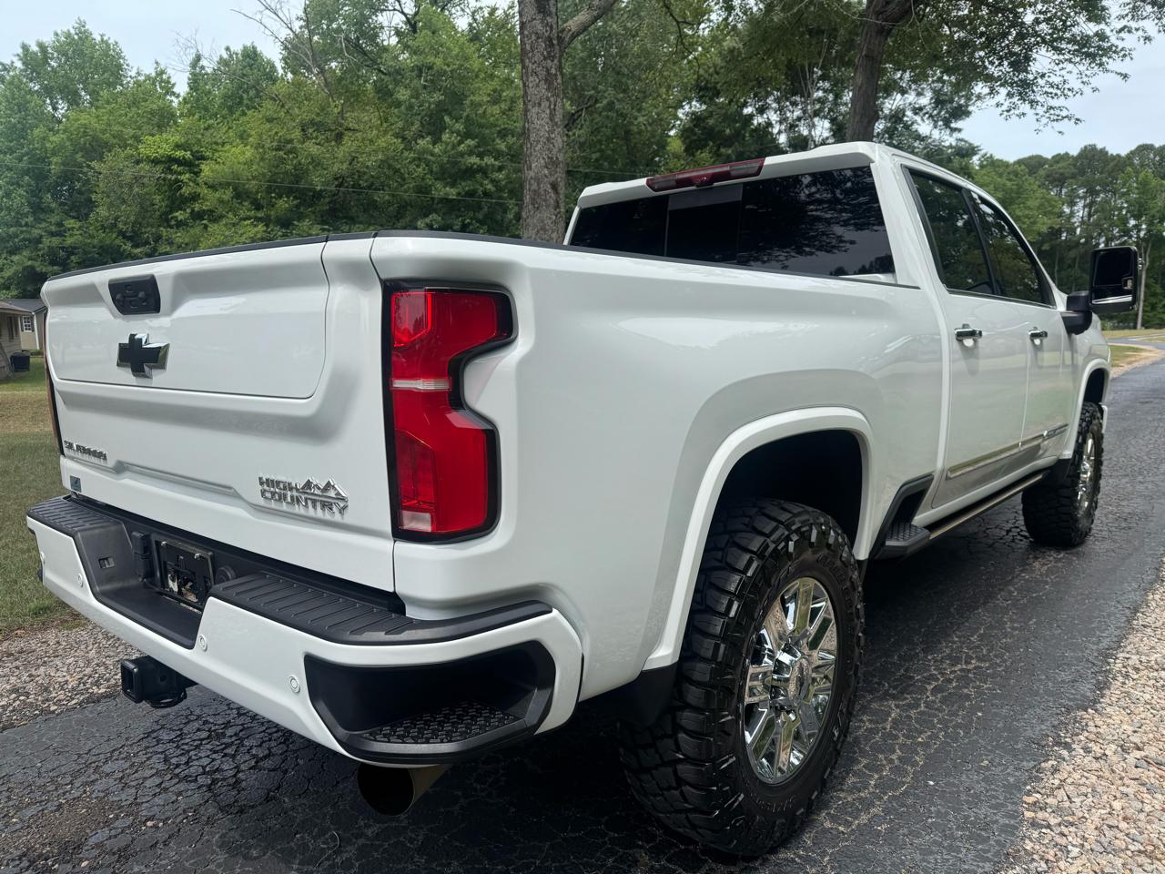 Chevrolet Silverado 2500HD 4WD Crew Cab 159" High Country 2024