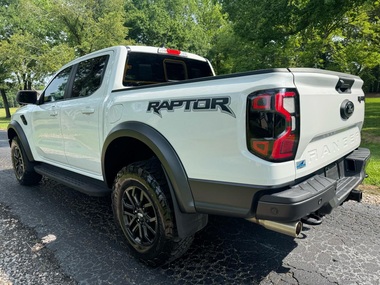 Ford Ranger Raptor 4WD SuperCrew 5' Box 2024