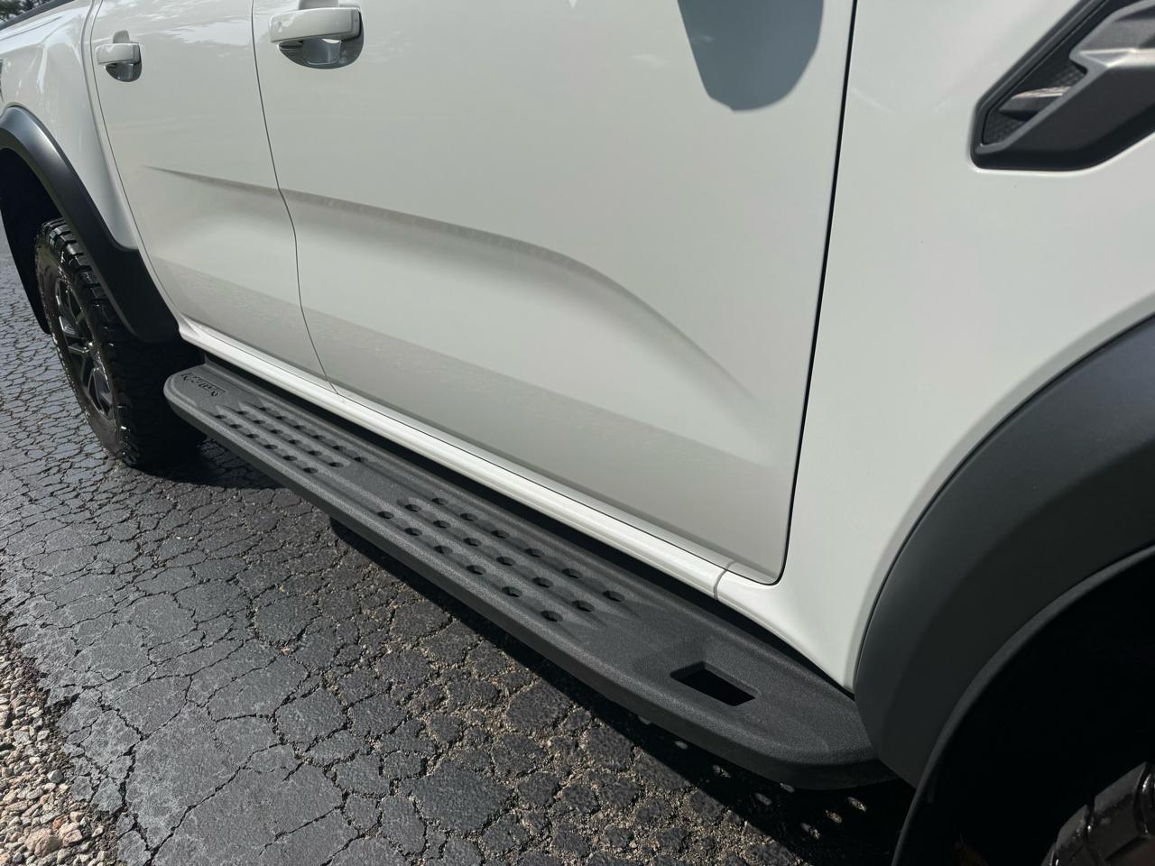 Ford Ranger Raptor 4WD SuperCrew 5' Box 2024