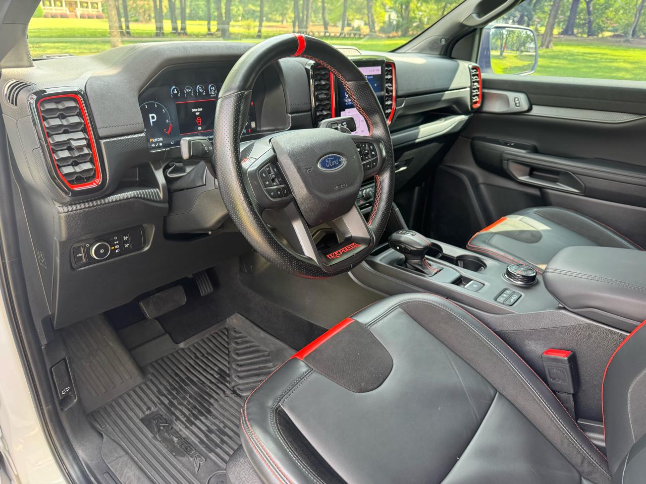 Ford Ranger Raptor 4WD SuperCrew 5' Box 2024