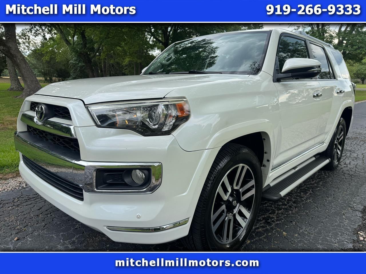 Toyota 4Runner Limited 4WD (Natl) 2017