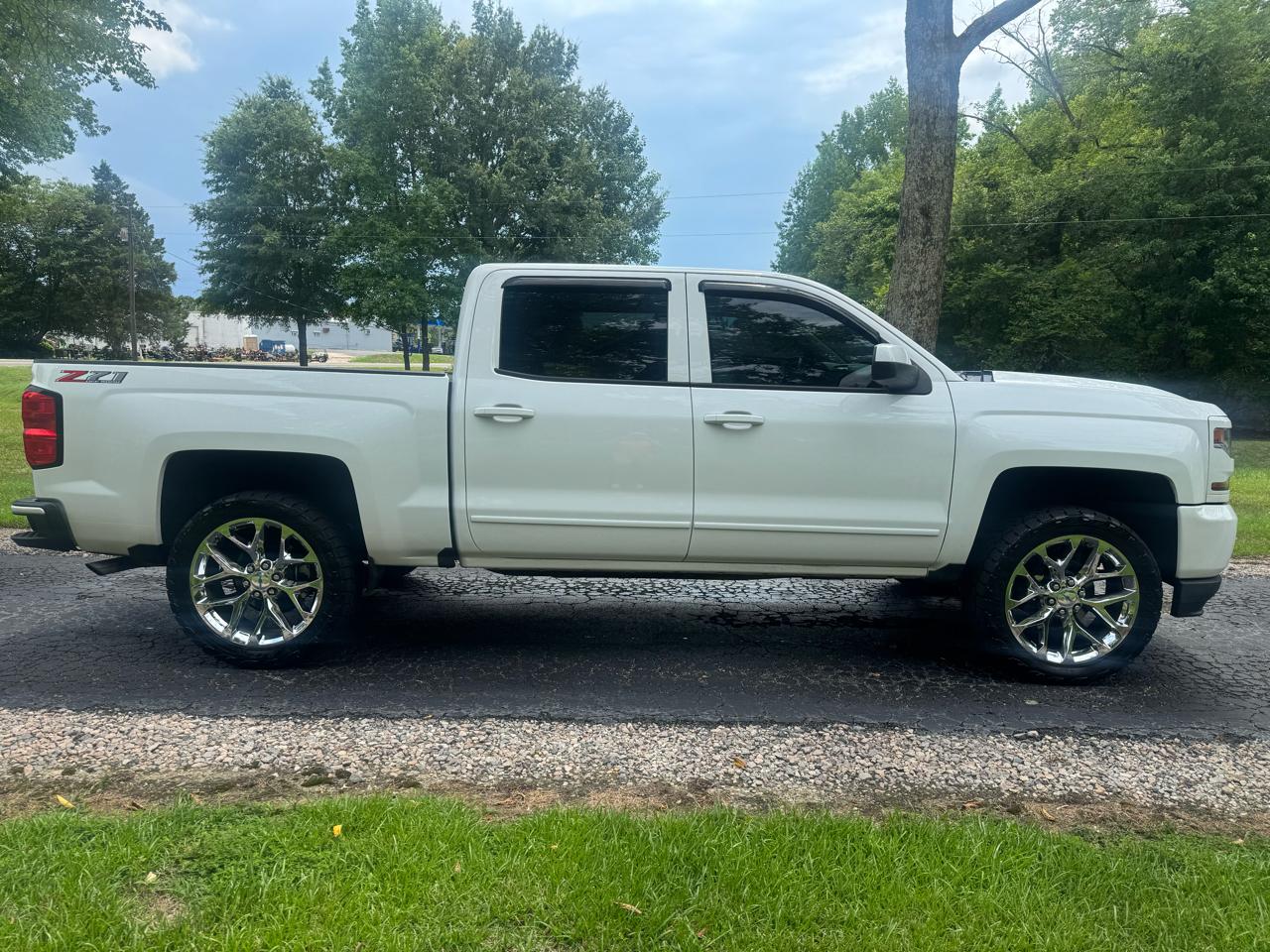 Chevrolet Silverado 1500 LT Z71 Crew Cab 2018