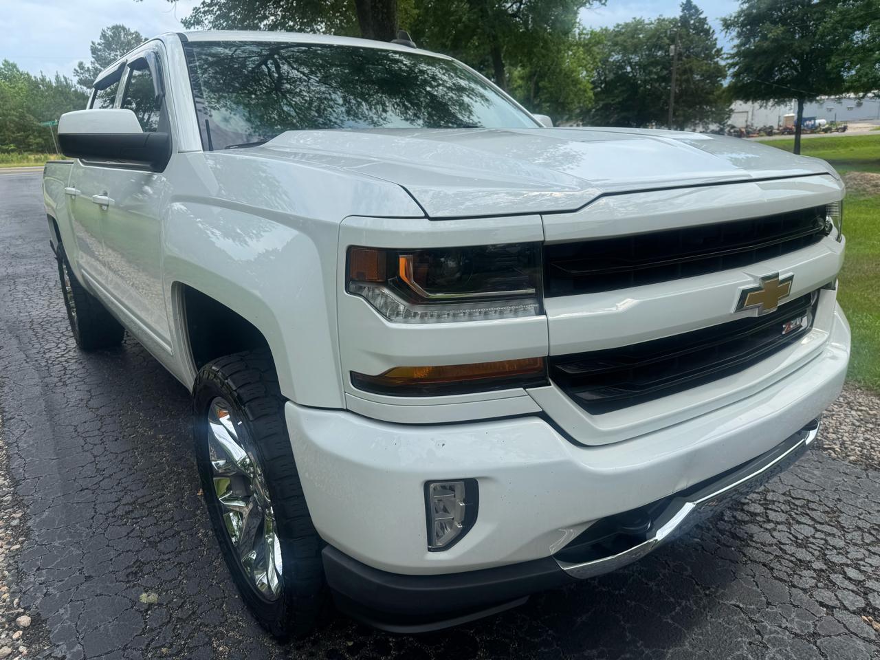 Chevrolet Silverado 1500 LT Z71 Crew Cab 2018