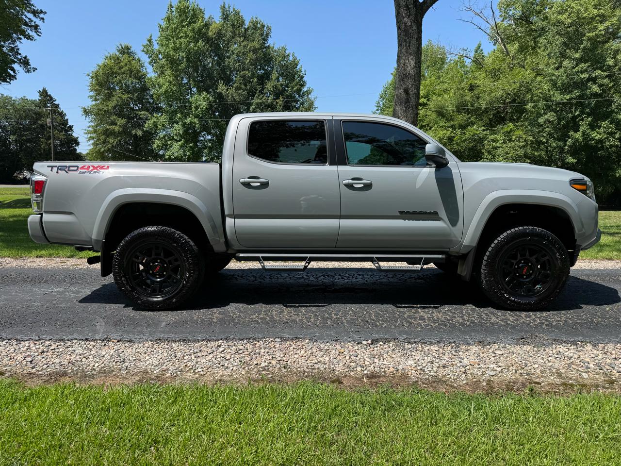 Toyota Tacoma 4WD TRD Sport Double Cab 5' Bed V6 AT (Natl) 2020