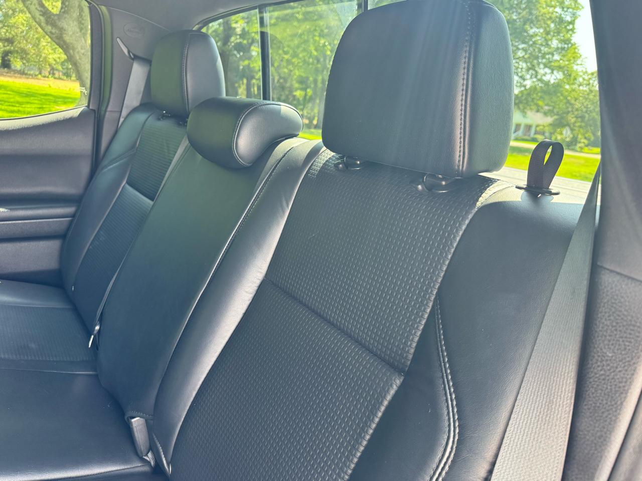 Toyota Tacoma 4WD TRD Sport Double Cab 5' Bed V6 AT (Natl) 2020