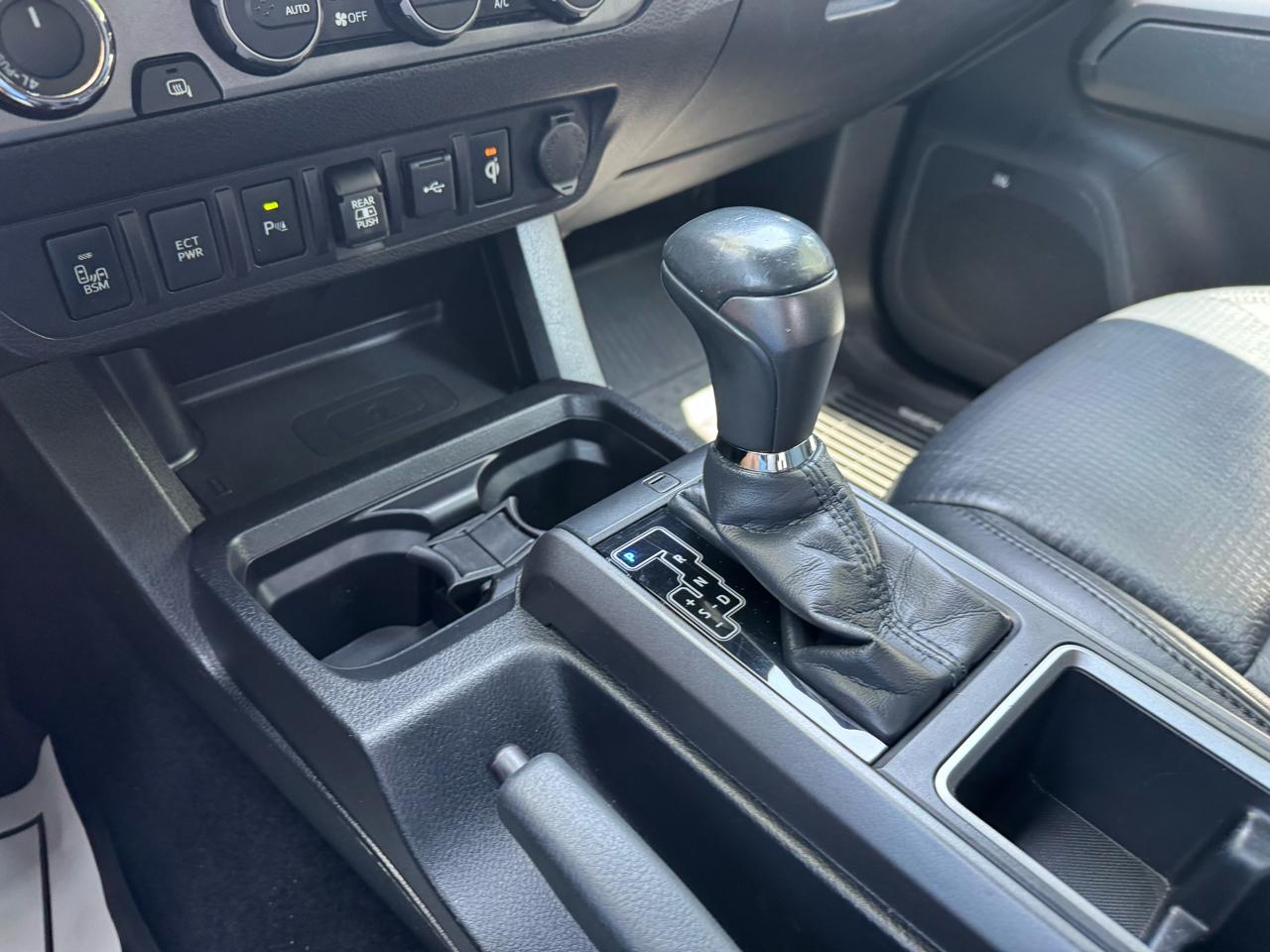 Toyota Tacoma 4WD TRD Sport Double Cab 5' Bed V6 AT (Natl) 2020