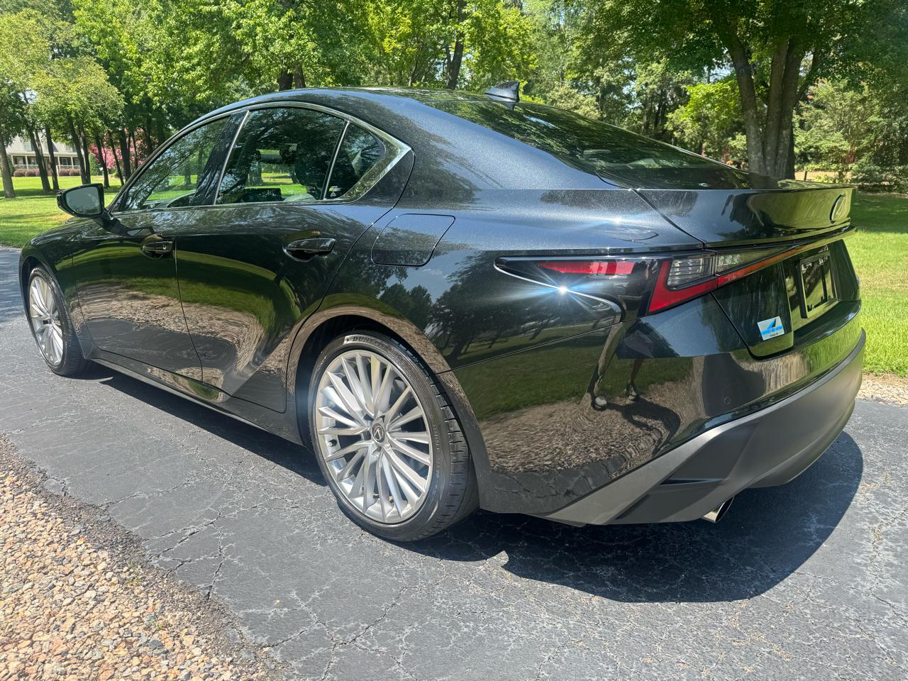 Lexus IS 300 RWD 2023