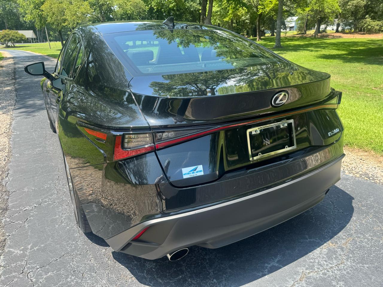 Lexus IS 300 RWD 2023