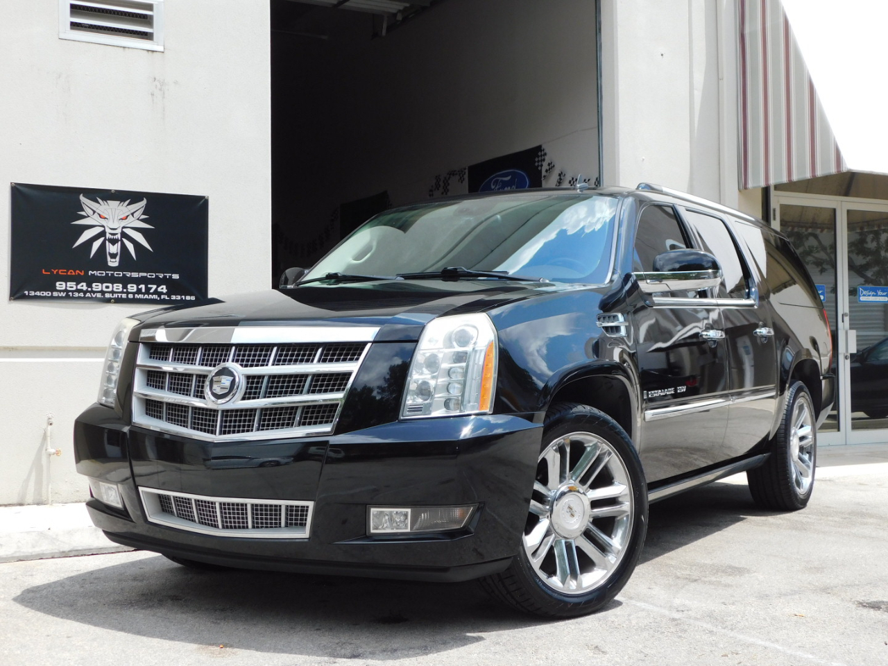 Used 2009 Cadillac Escalade ESV Platinum Edition for Sale in Miami FL
