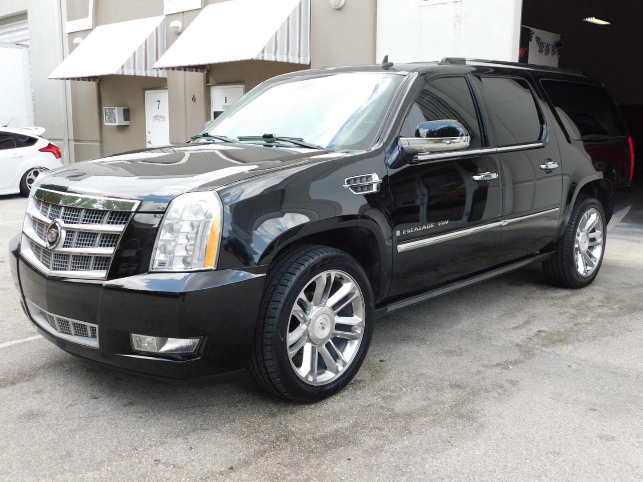 Used 2009 Cadillac Escalade ESV Platinum Edition for Sale in Miami FL