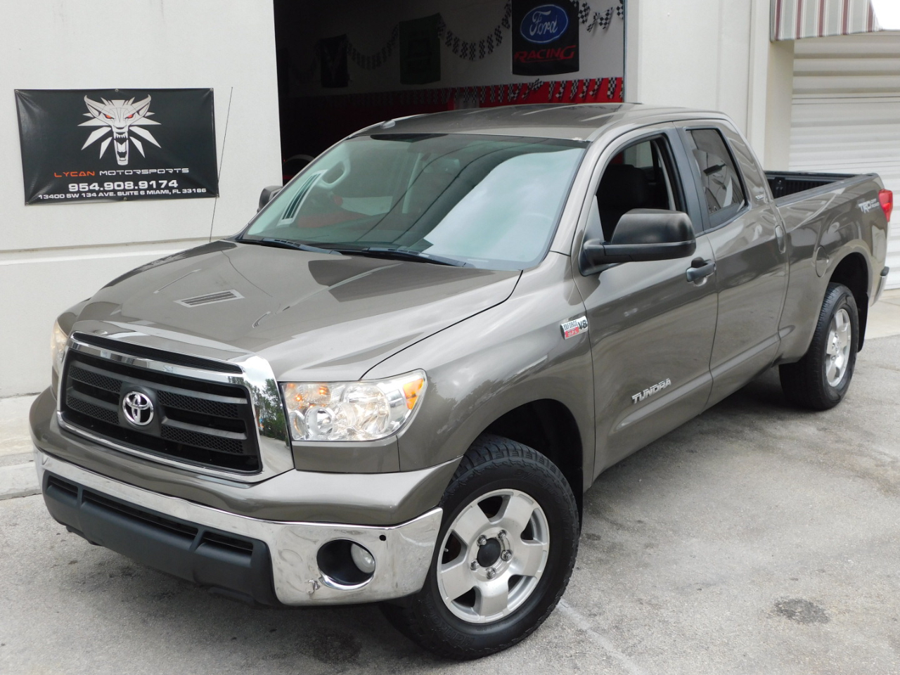 Used 2011 Toyota Tundra Tundra-Grade 5.7L Double Cab 4WD for Sale in