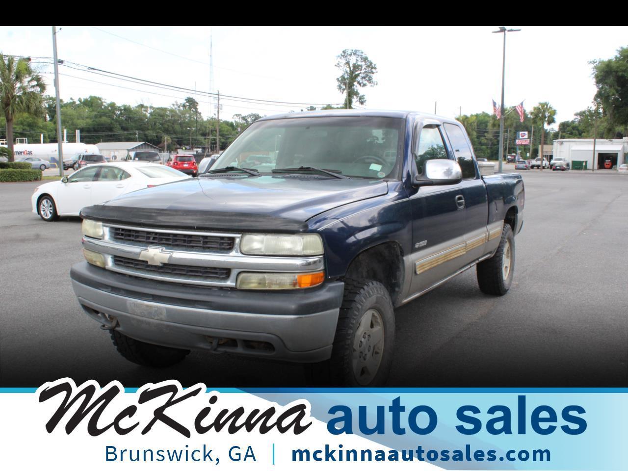 Used 2002 Chevrolet Silverado 1500 Ext Cab 143.5" WB 4WD LS for Sale in