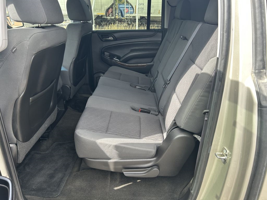 Chevrolet Suburban  2015 Chevrolet Suburban  2015