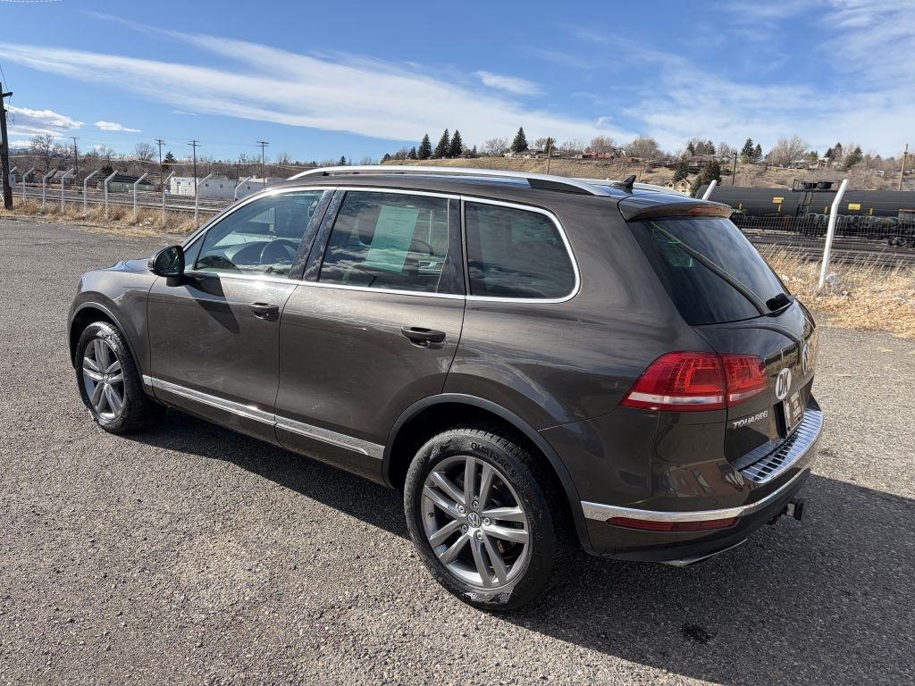 Volkswagen Touareg  2016
