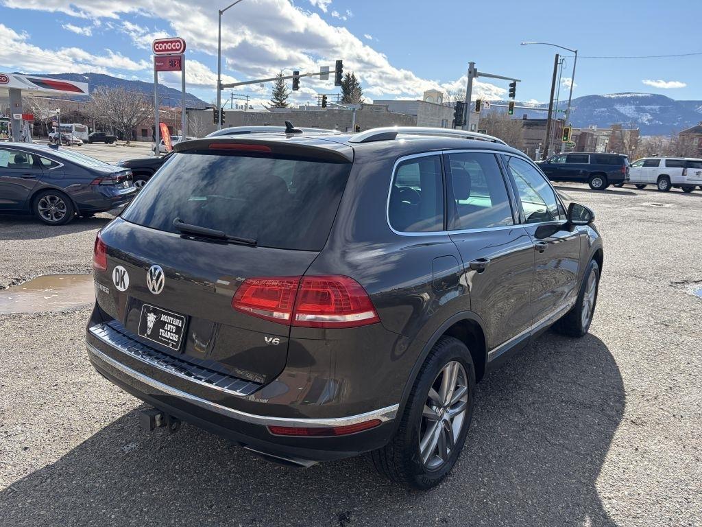 Volkswagen Touareg  2016