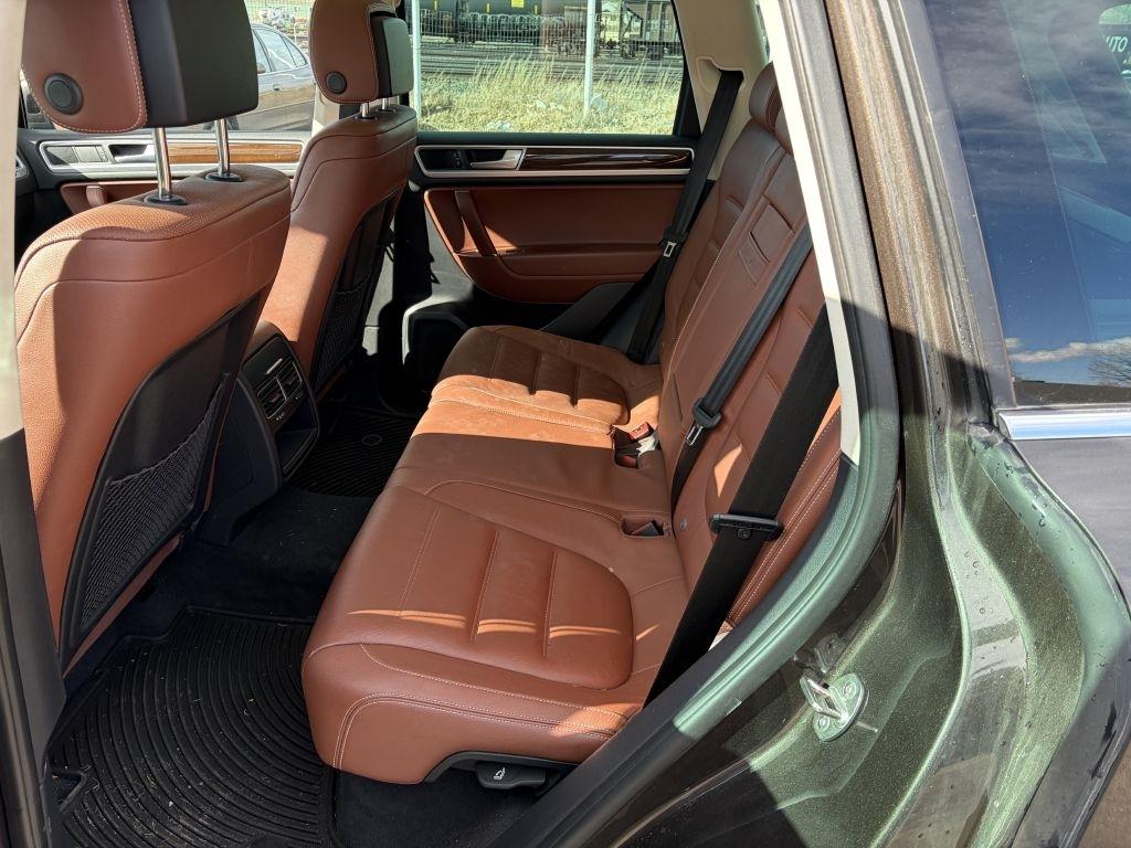 Volkswagen Touareg  2016