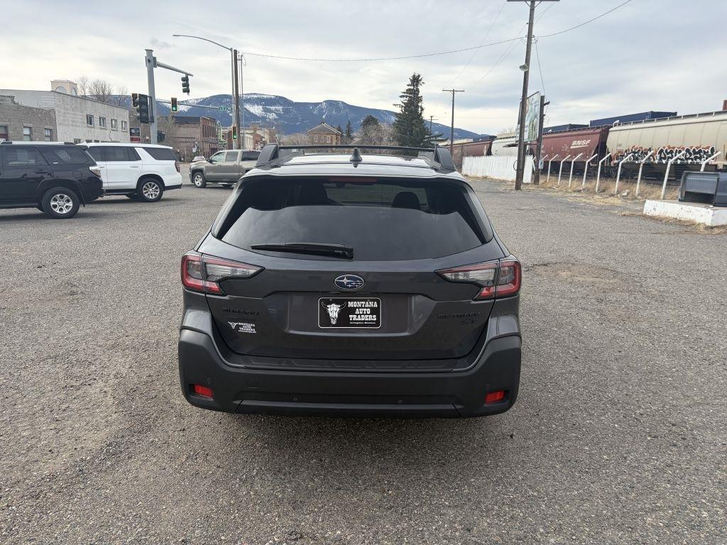 Subaru Outback  2025