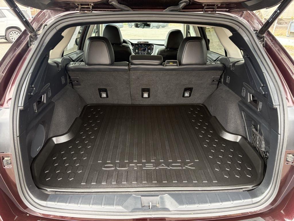 Subaru Outback  2024