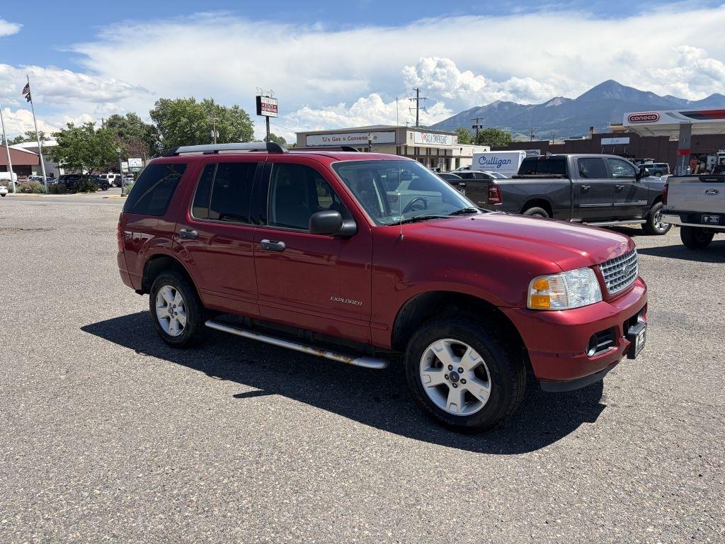 Ford Explorer  2005
