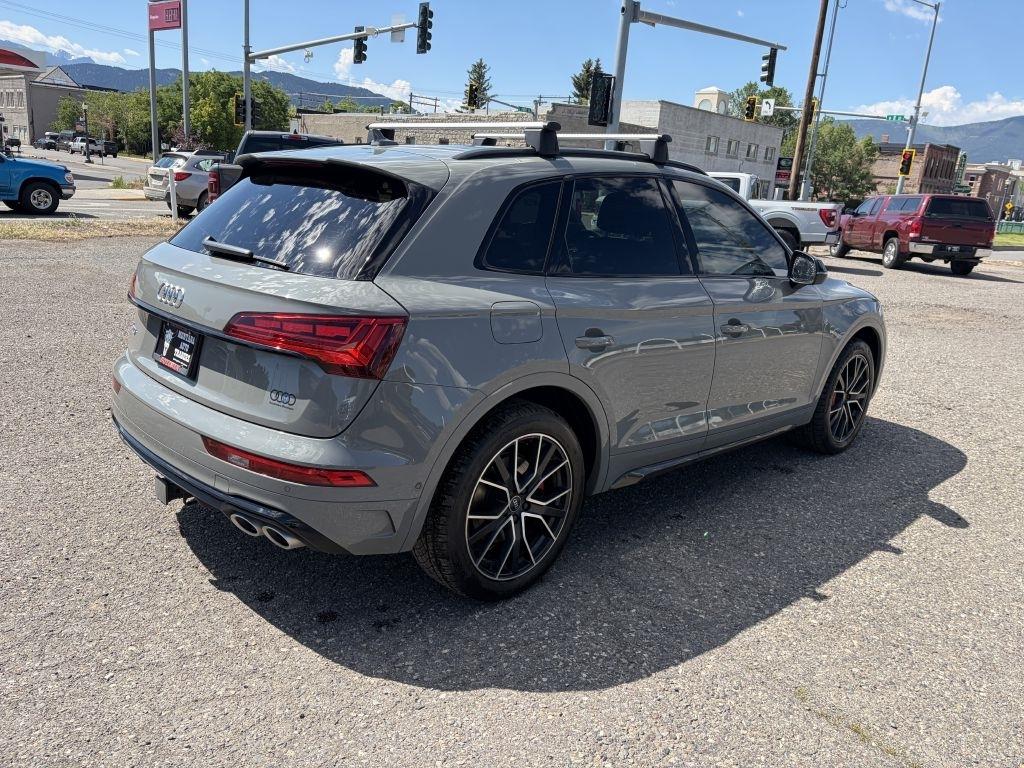 Audi SQ5  2021