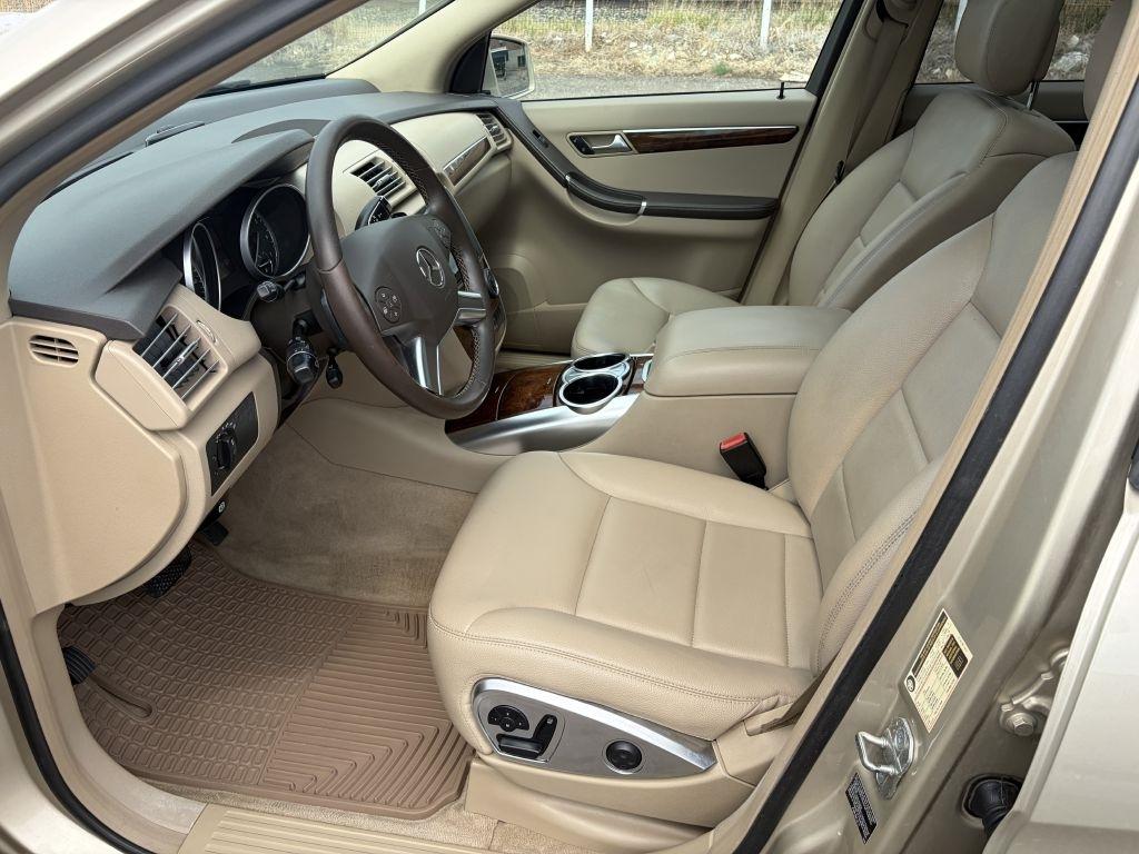 Mercedes-Benz R-Class  2012