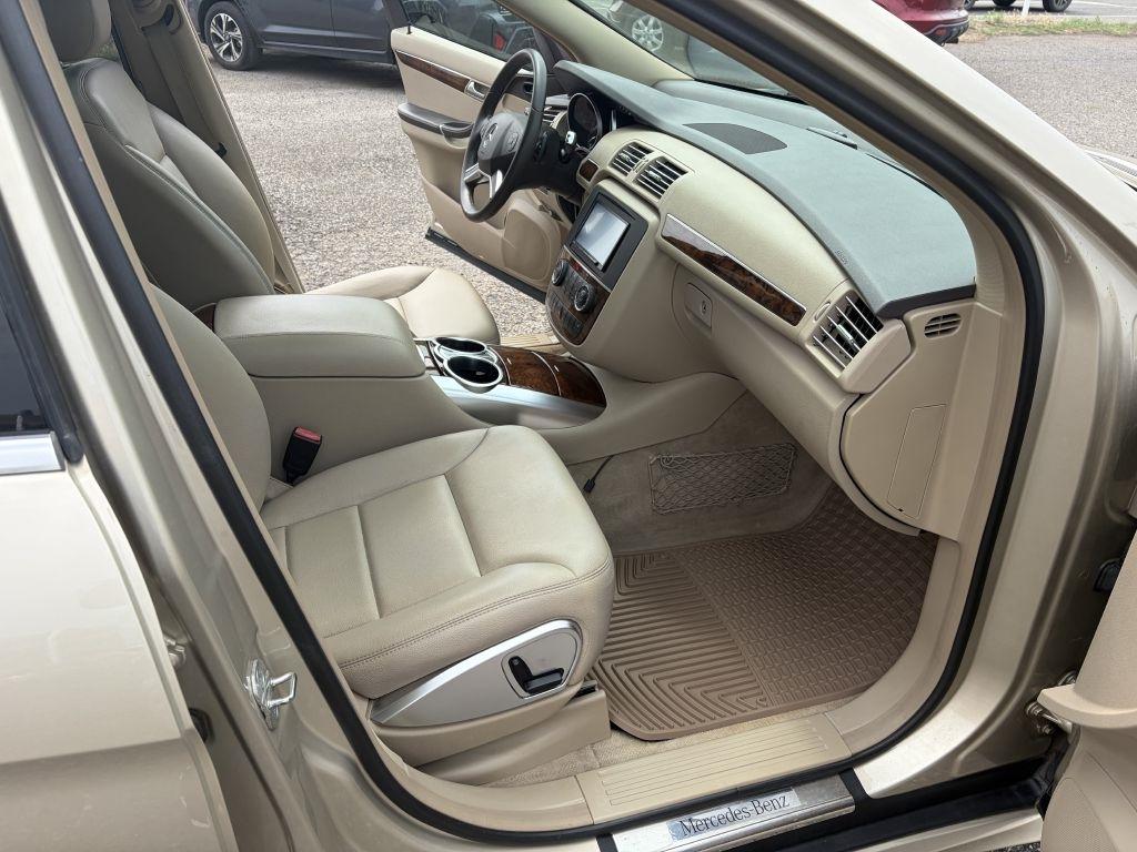 Mercedes-Benz R-Class  2012