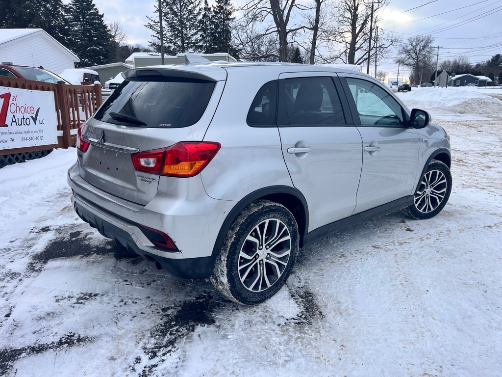 Mitsubishi Outlander Sport 2.0 ES 4WD CVT 2018