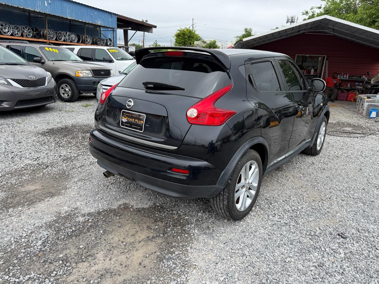 Nissan Juke S AWD 2011