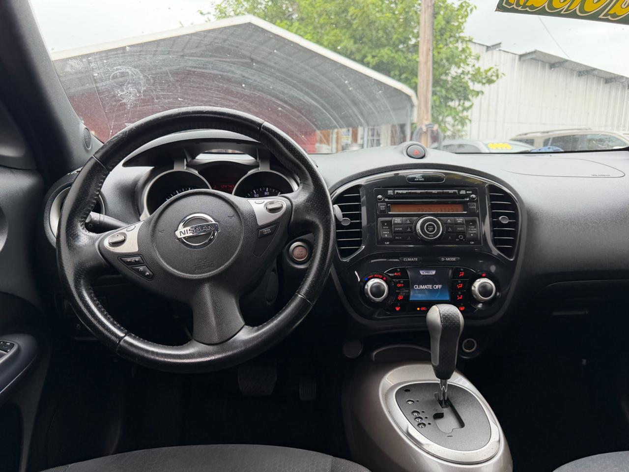 Nissan Juke S AWD 2011