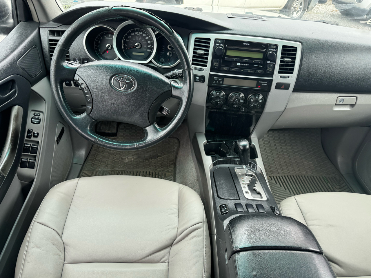 Toyota 4Runner Limited 2WD V8 2007