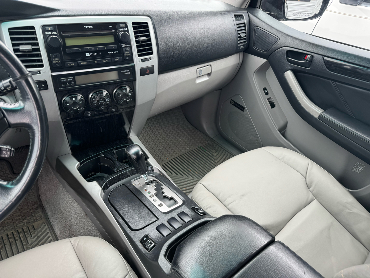 Toyota 4Runner Limited 2WD V8 2007