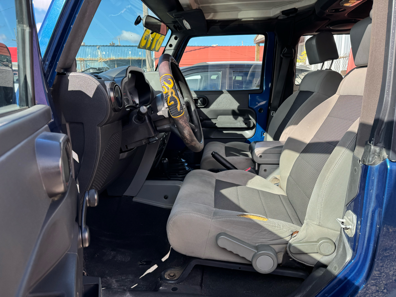 Jeep Wrangler Sport 4WD 2010