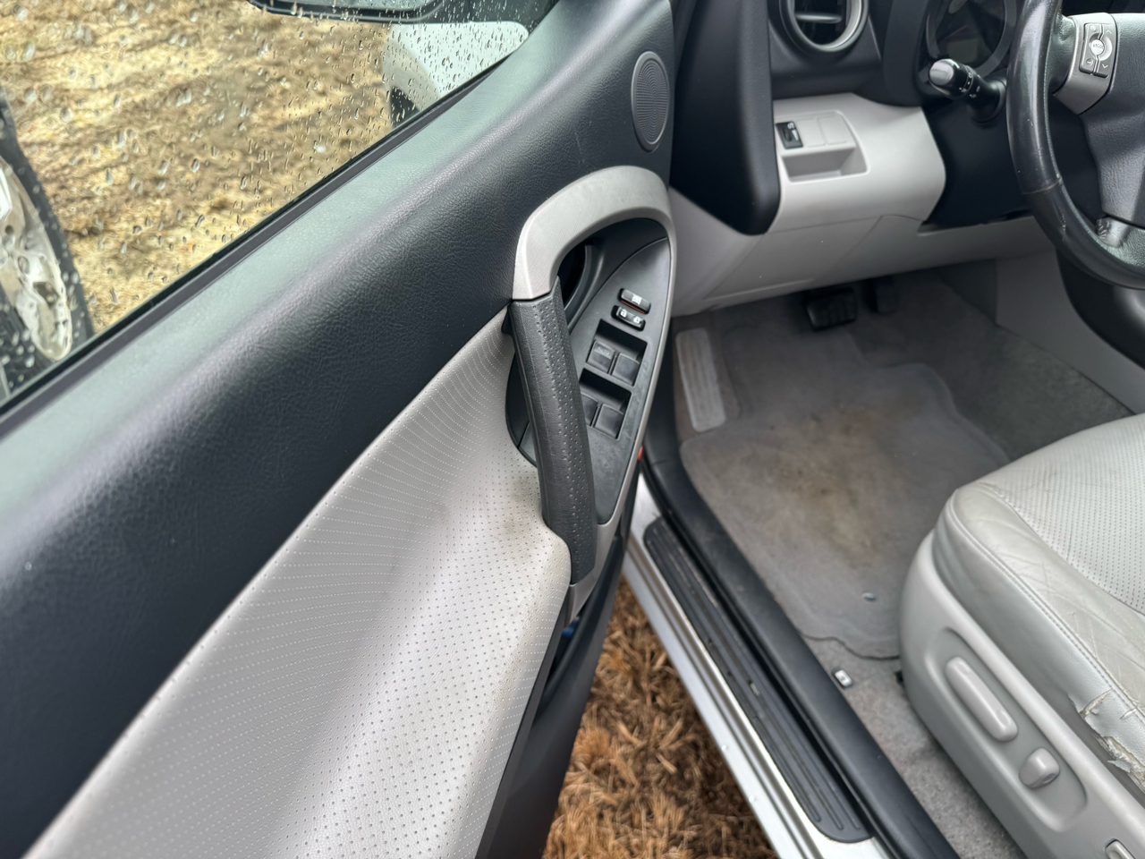 Toyota RAV4 Limited I4 4WD 2008