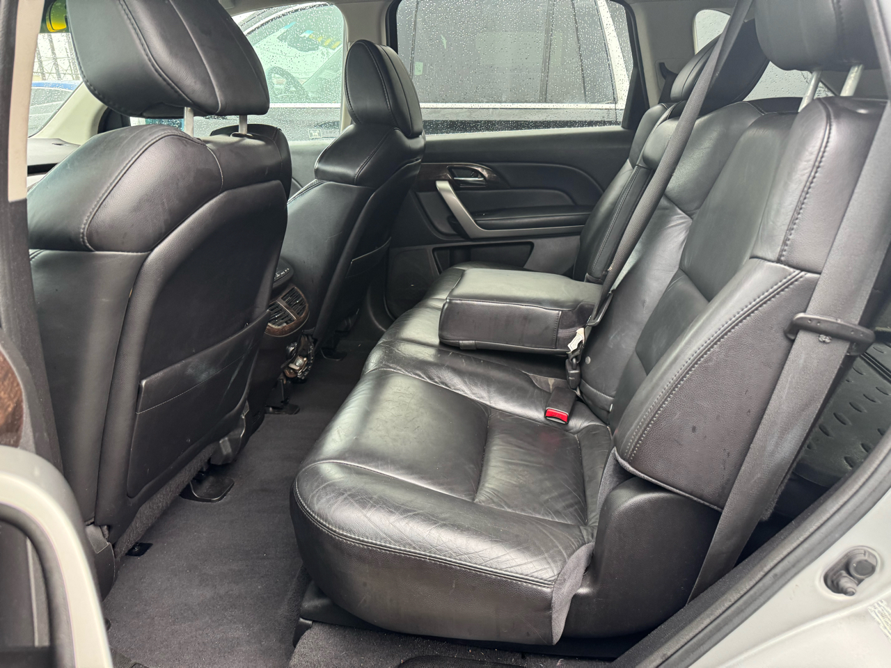 Acura MDX 6-Spd AT w/Tech Package 2011