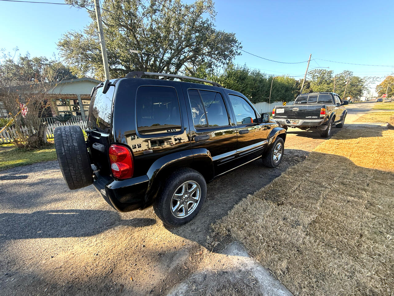 Jeep Liberty Limited 2WD 2004