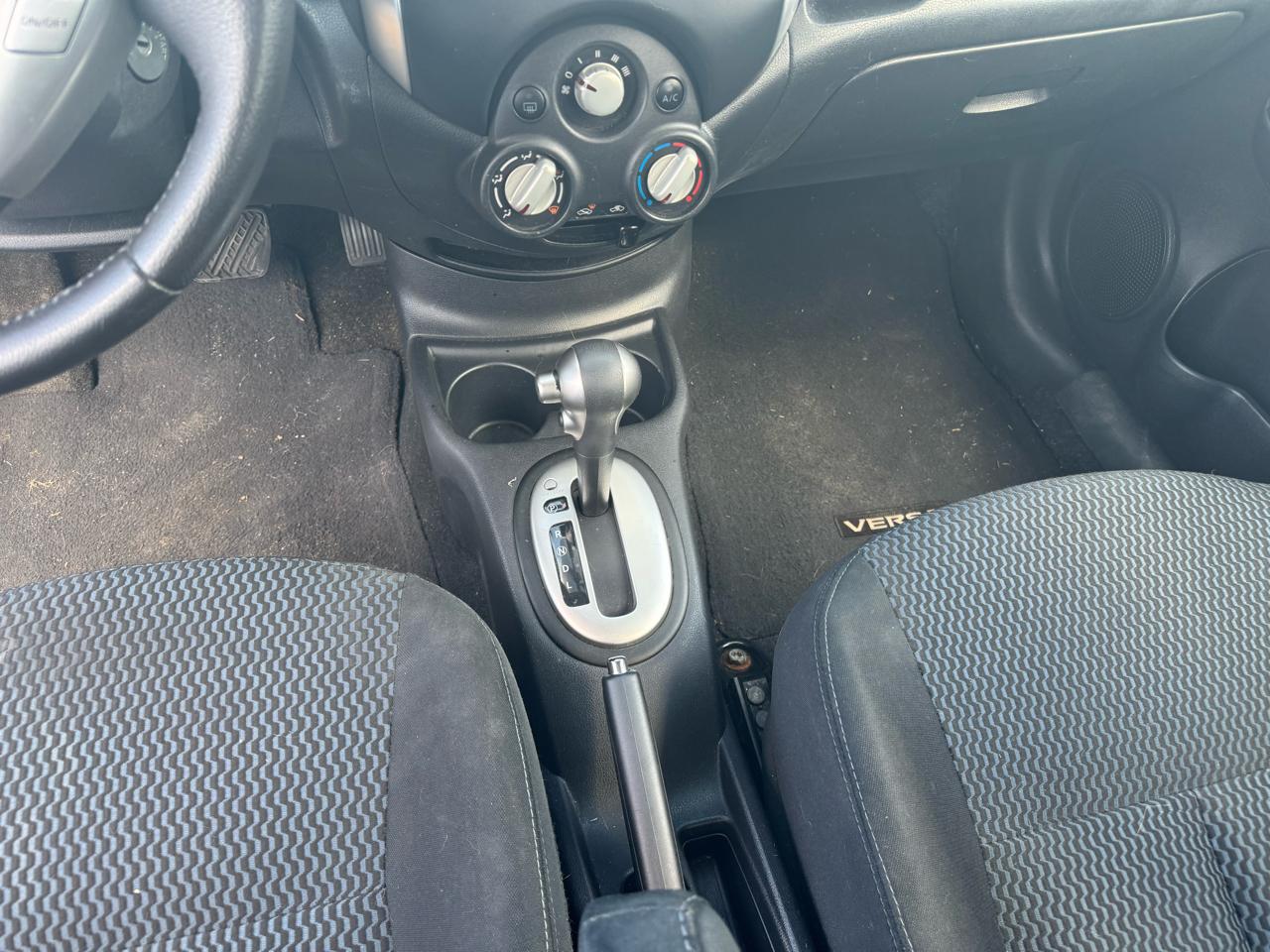 Nissan Versa Note S 2014