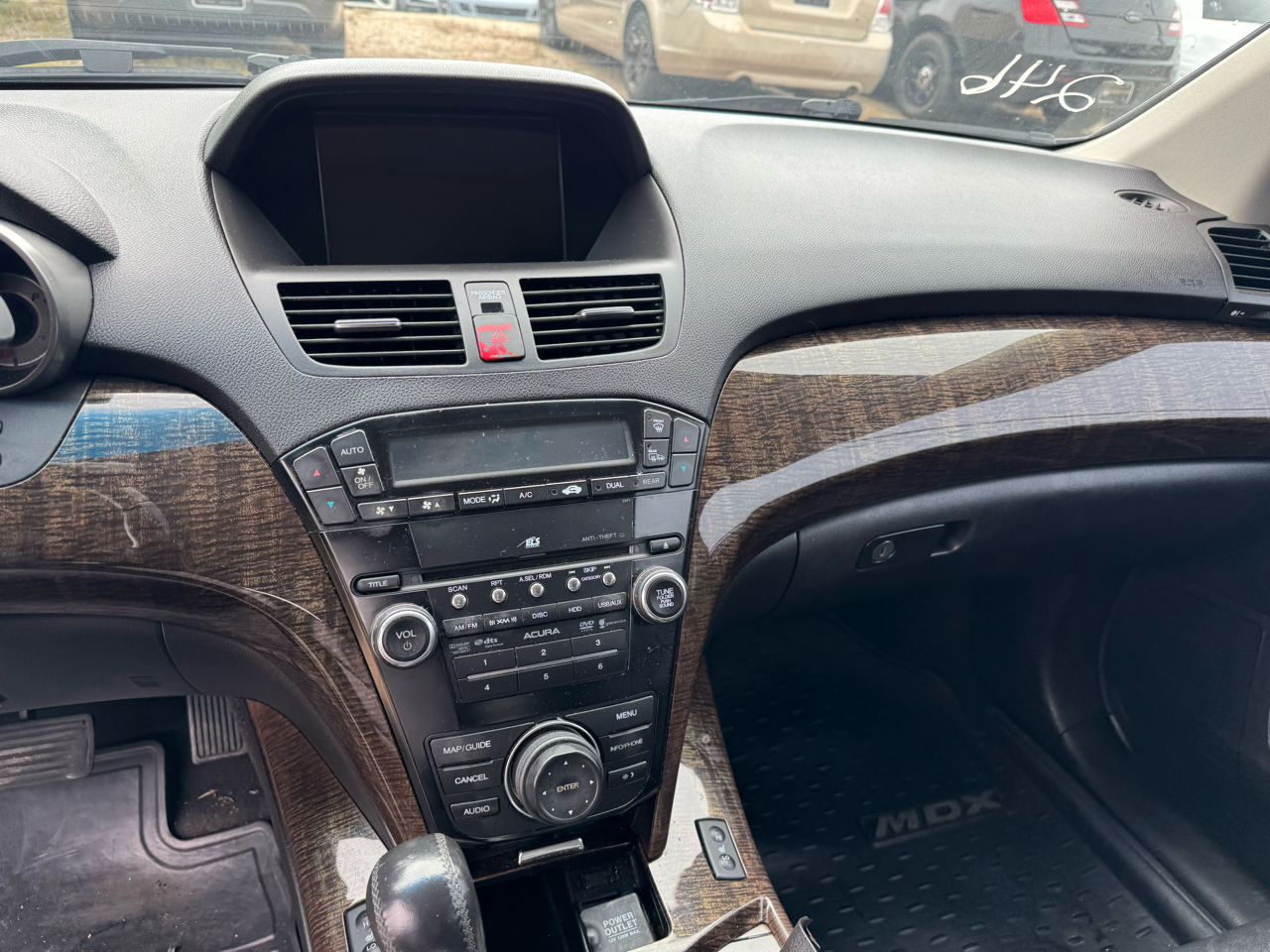 Acura MDX 6-Spd AT w/Tech Package 2011