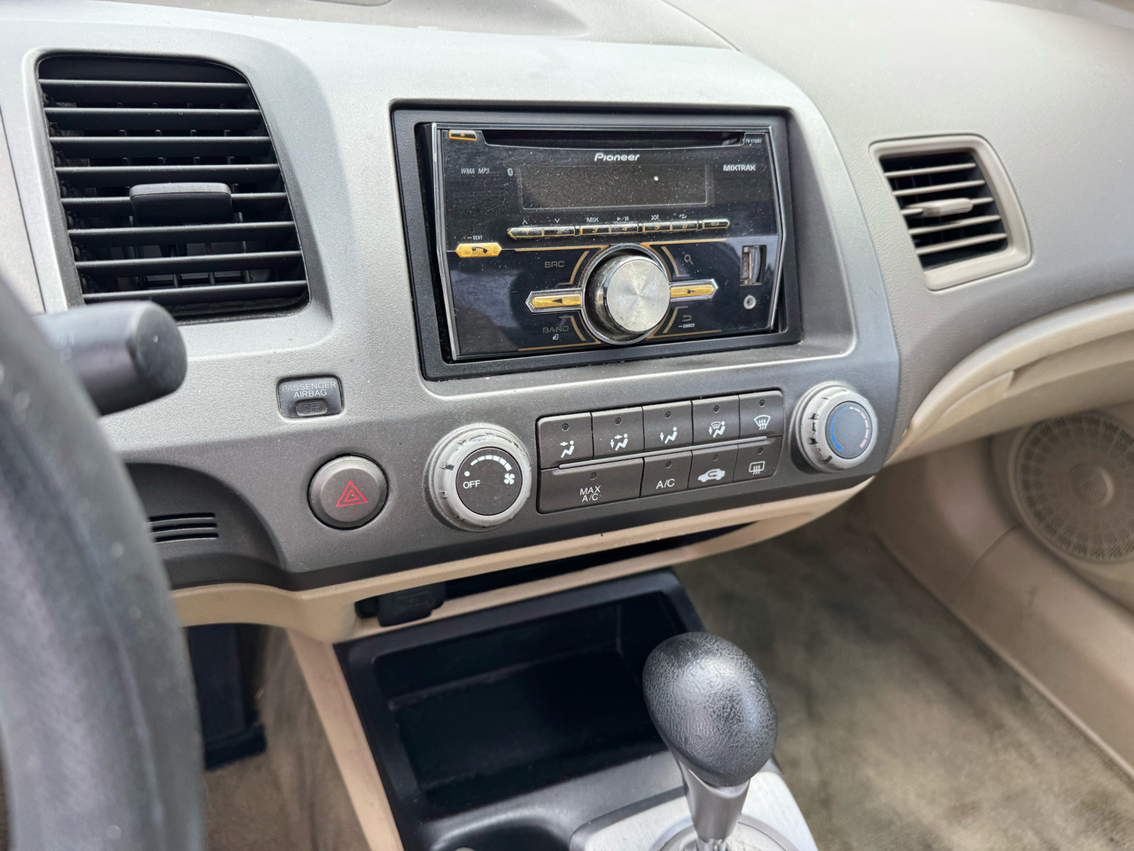 Honda Civic EX Coupe AT with Navigation 2006