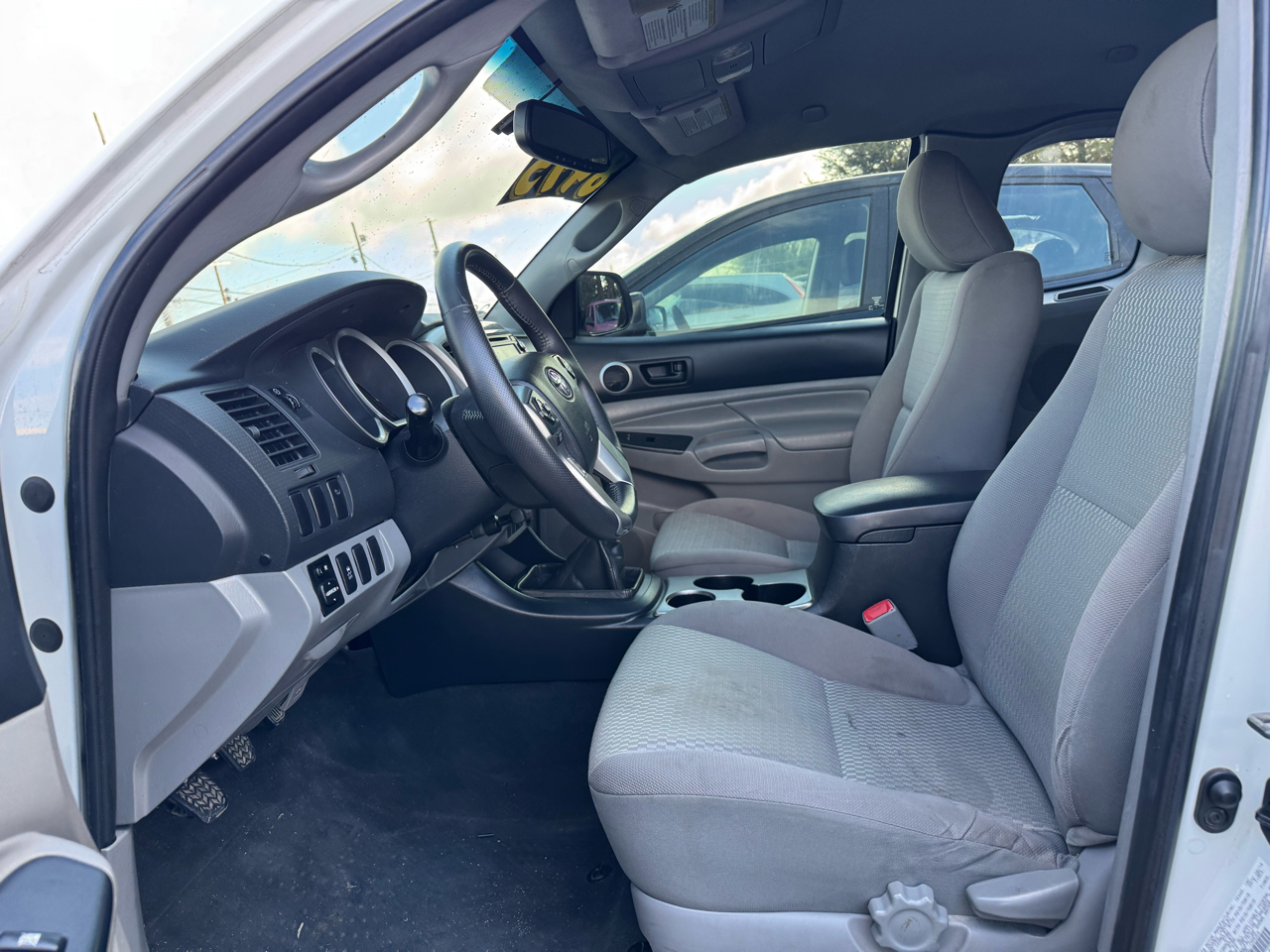 Toyota Tacoma Access Cab I4 4AT 2WD 2015