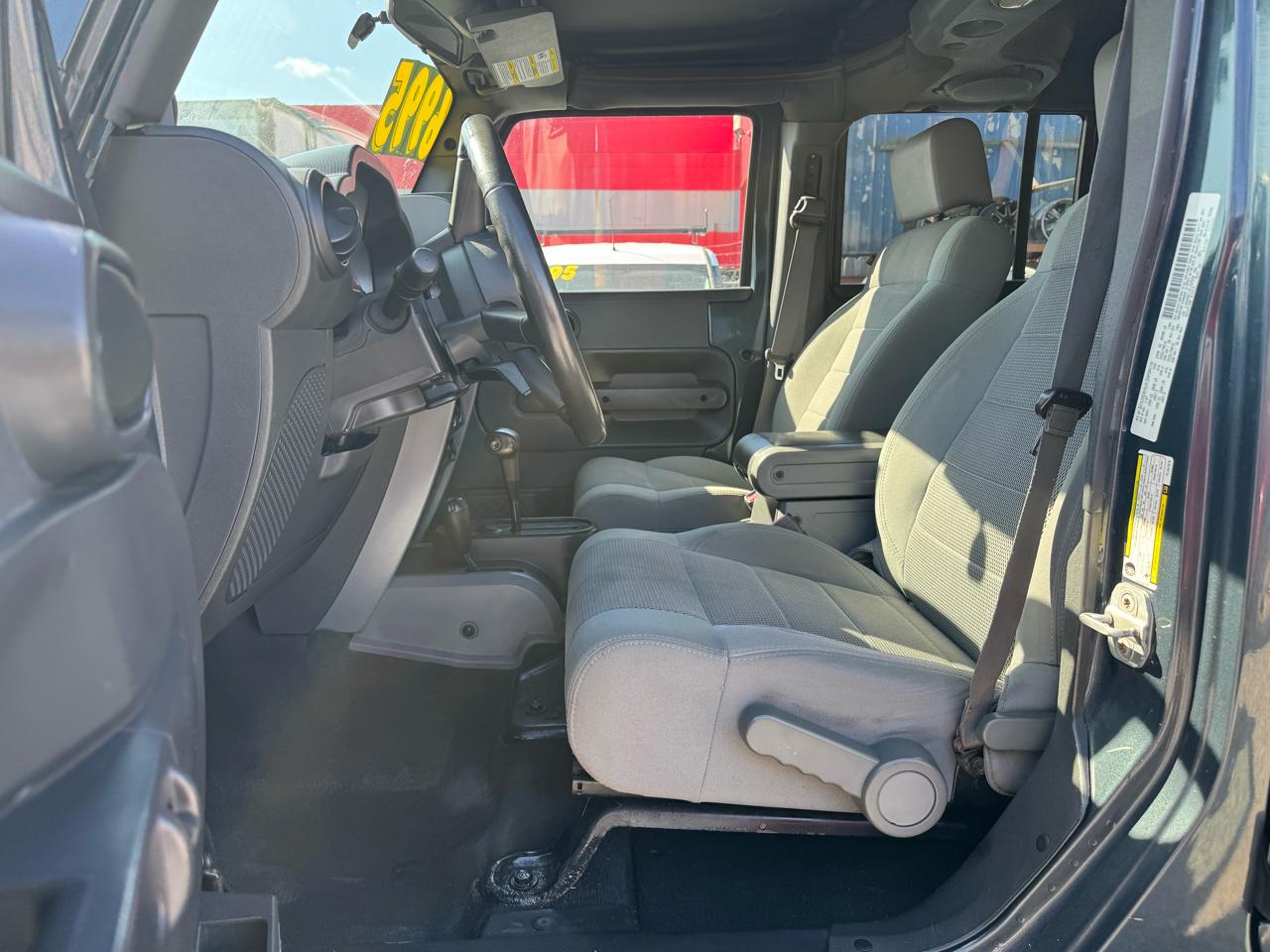 Jeep Wrangler Unlimited Sahara 4WD 2007