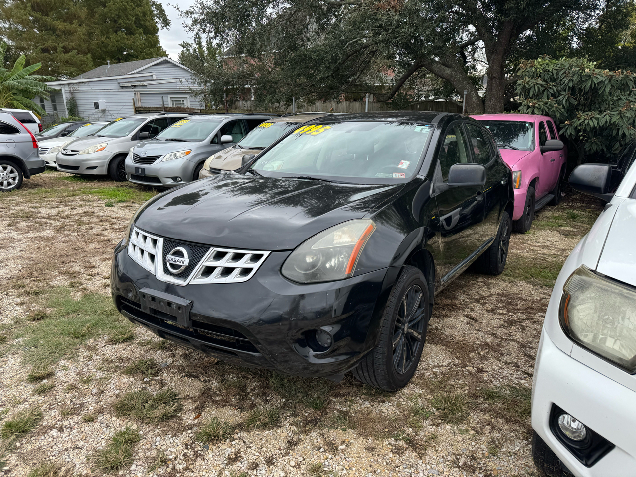 Nissan Rogue S FWD Krom Edition 2011