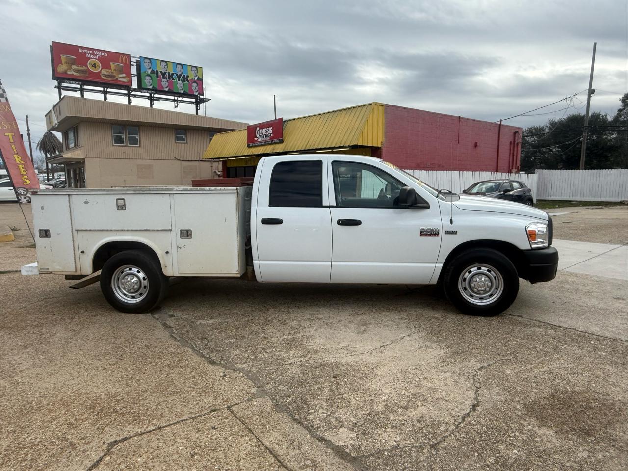 Dodge Ram 2500 SXT Quad Cab Long Bed 2WD 2008
