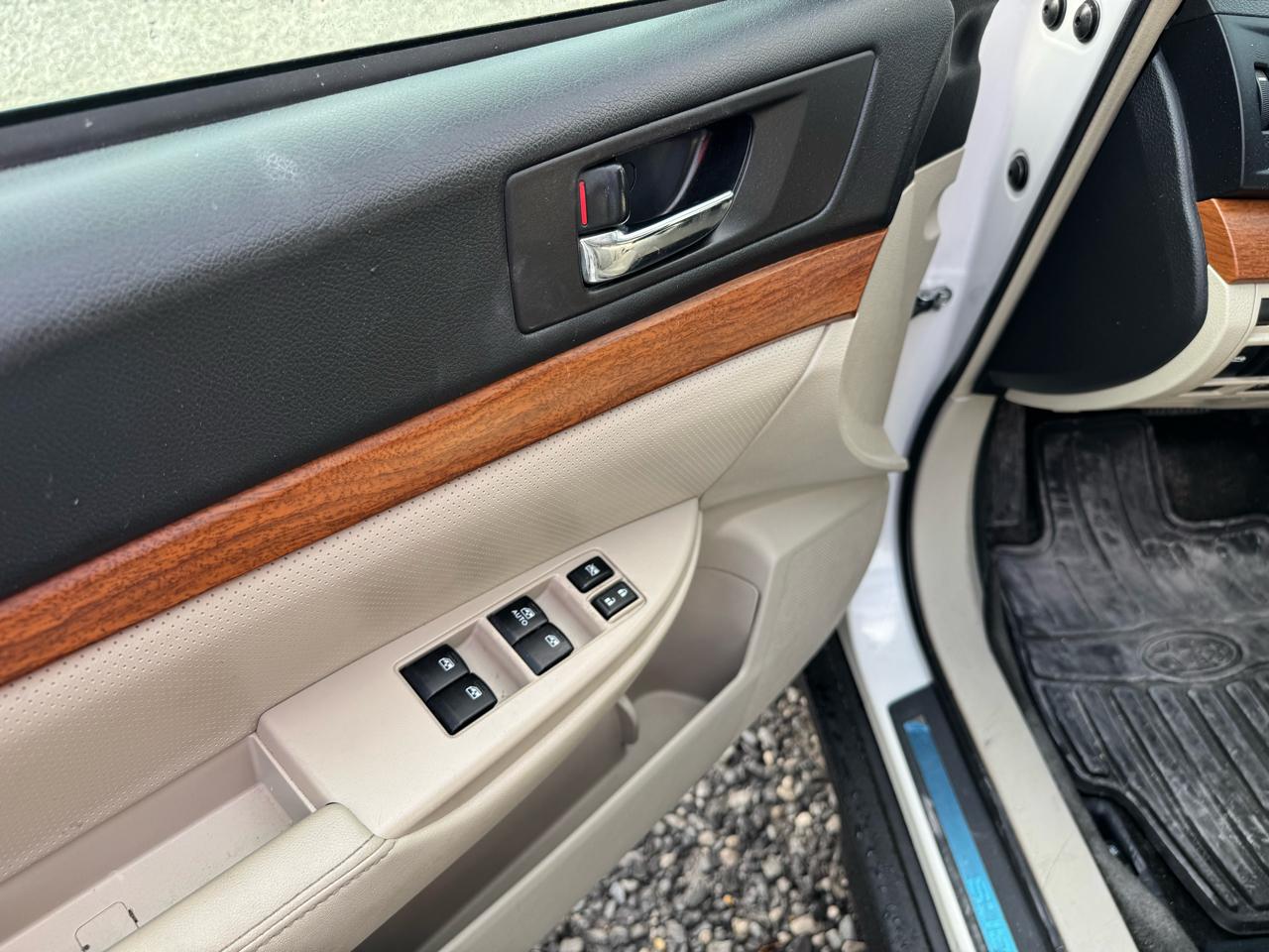 Subaru Outback 3.6R Limited 2013