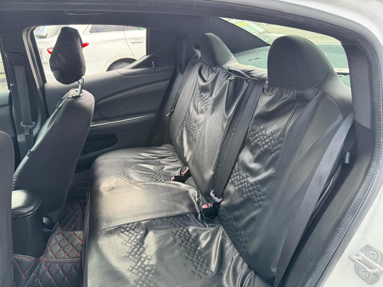 Dodge Avenger SE 2014