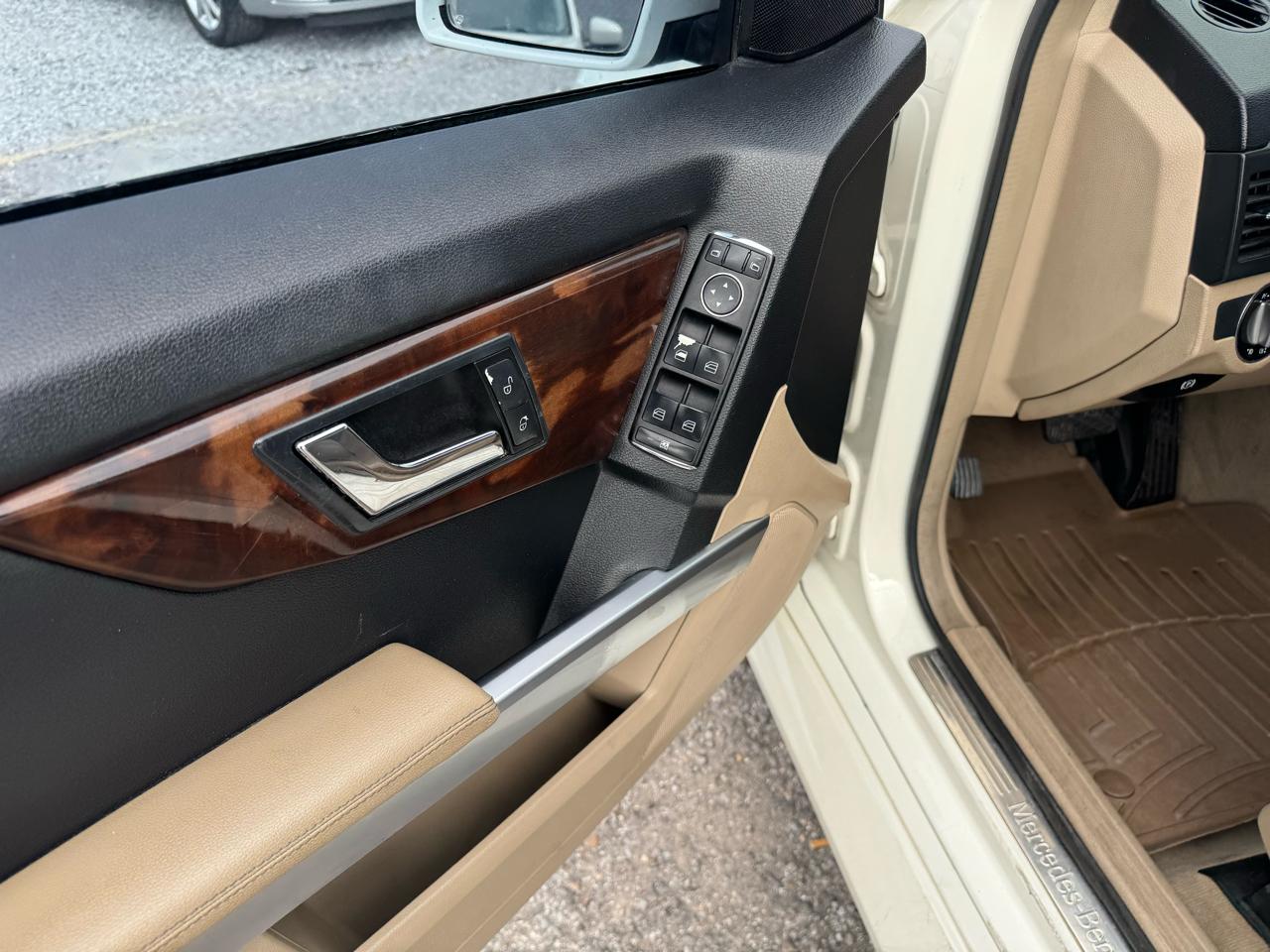 Mercedes-Benz GLK-Class GLK350 2010