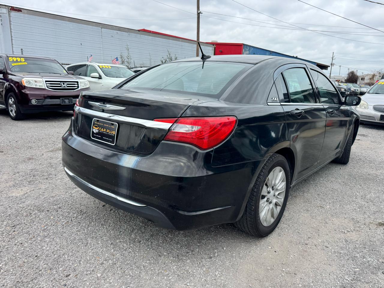 Chrysler 200 LX 2012