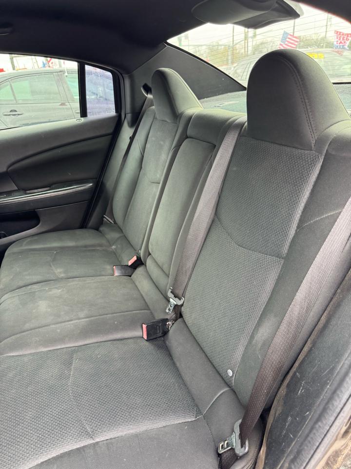 Chrysler 200 LX 2012