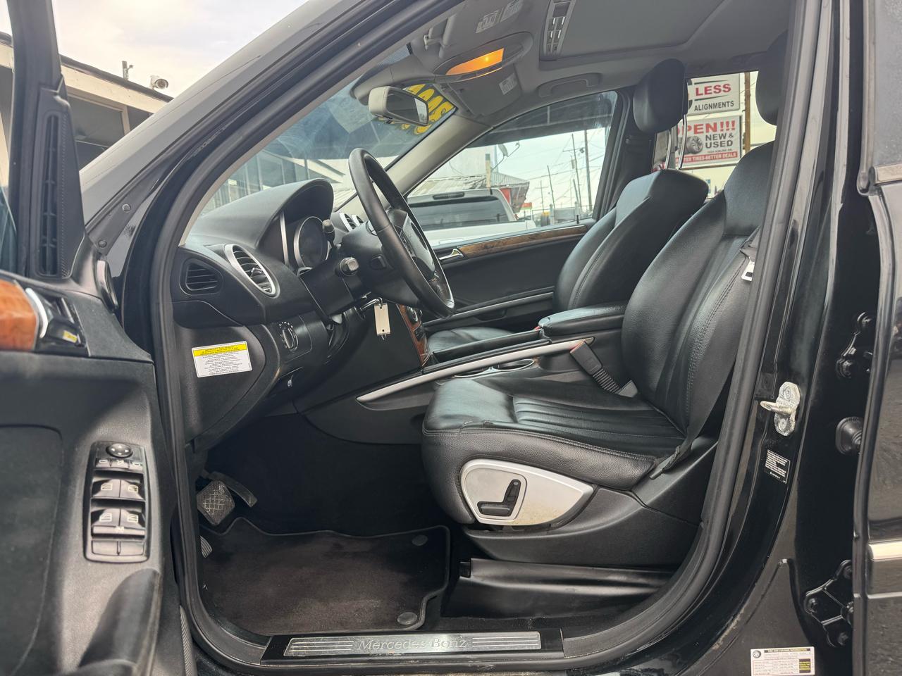 Mercedes-Benz M-Class ML550 2008