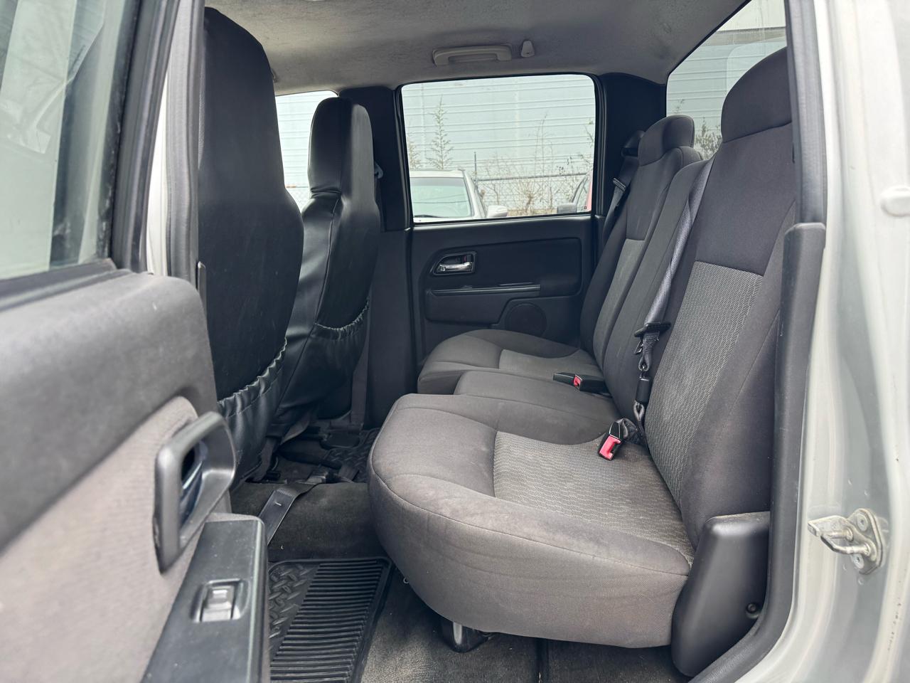 GMC Canyon SLE Crew Cab 2WD 2012